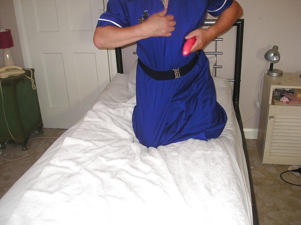 20P Nurse showing off no1