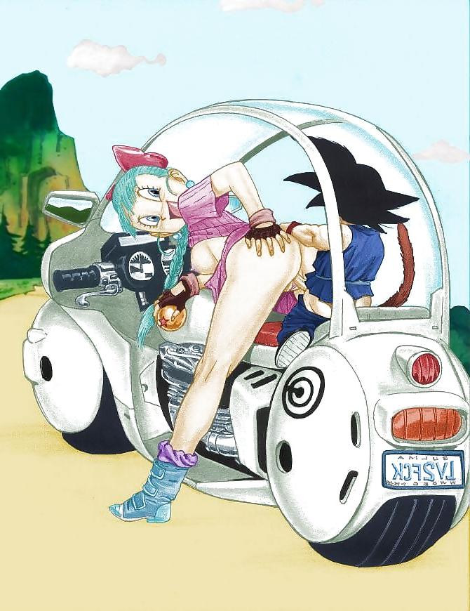 25P SEXY DRAGON BALL BABES (BULMA CHICHI PAN etc)