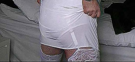 9P Can't stop wanking in panties!!