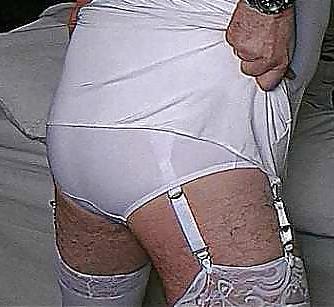 9P Can't stop wanking in panties!!