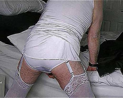 9P Can't stop wanking in panties!!
