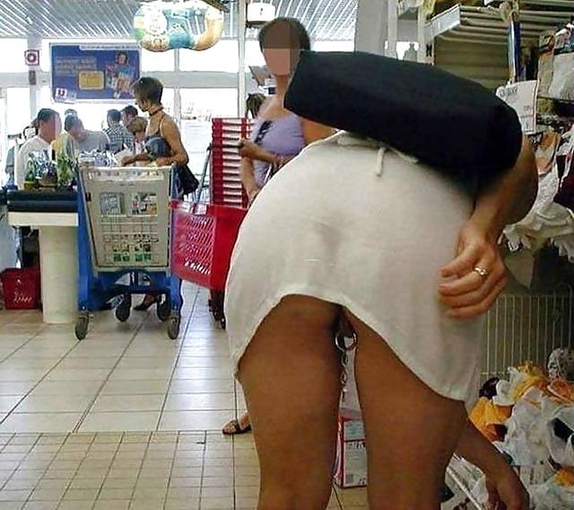 25P Upskirt time