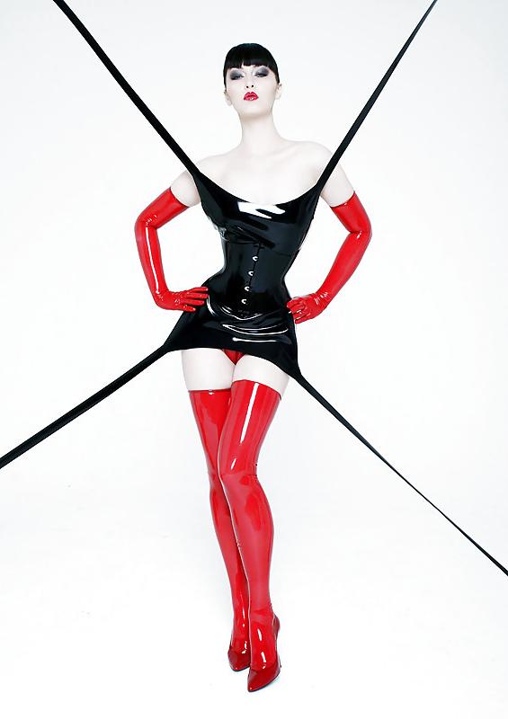 12P Great Latex Outfit for BDSM 