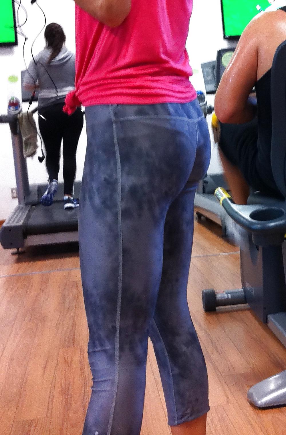 9P Teens at the gym