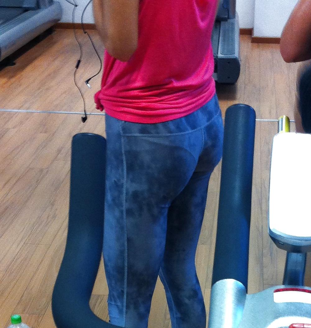 9P Teens at the gym