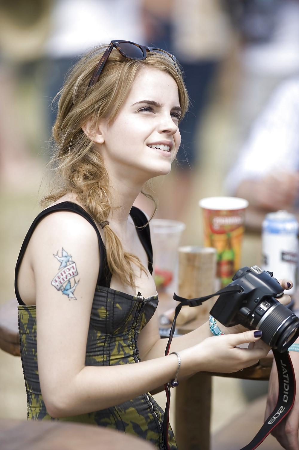 10P Wanking favourites: More Emma Watson 
