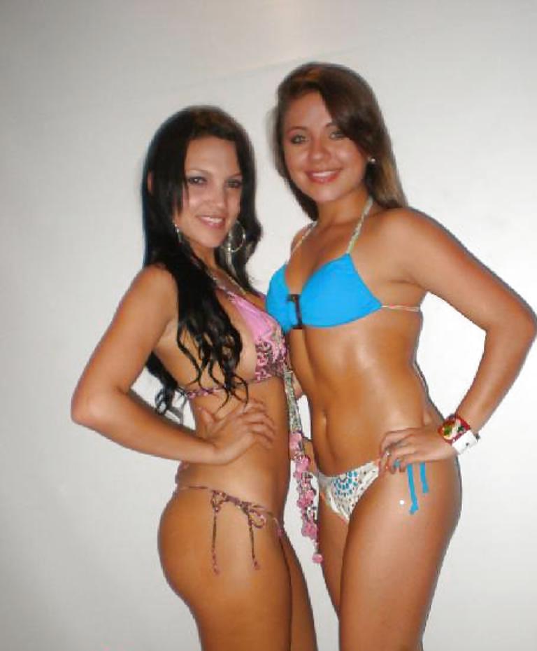 22P Club babes - Latinas 00