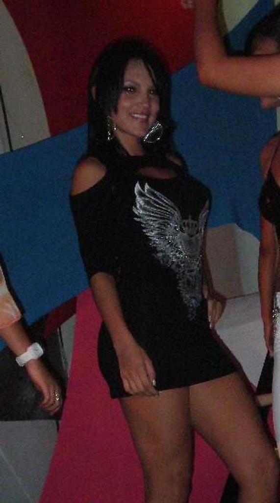 22P Club babes - Latinas 00