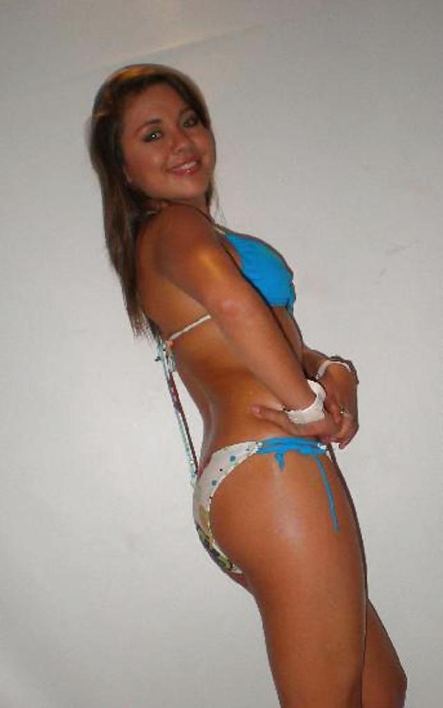 22P Club babes - Latinas 00