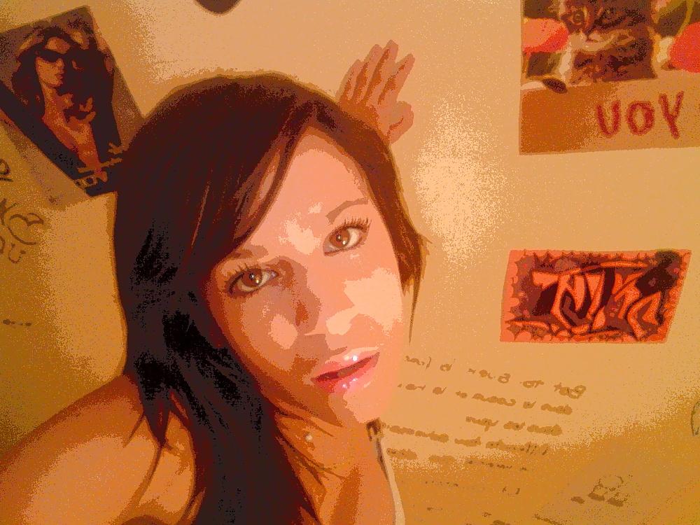 25P Latina Teen (Non Nude)