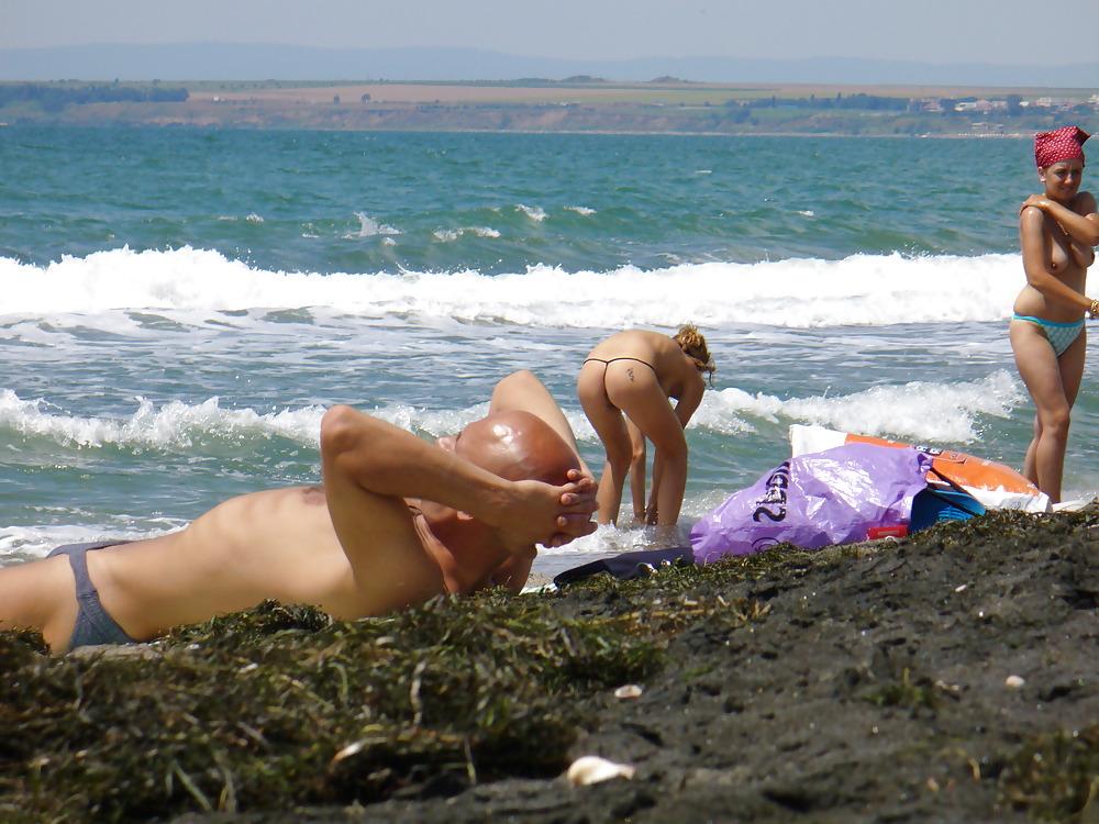25P Bulgarian girls - Burgas (black sea)