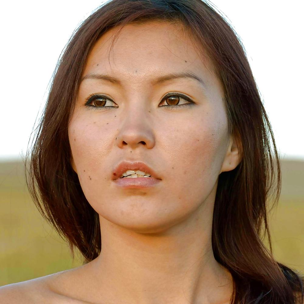25P Wife in the Mongolian steppe