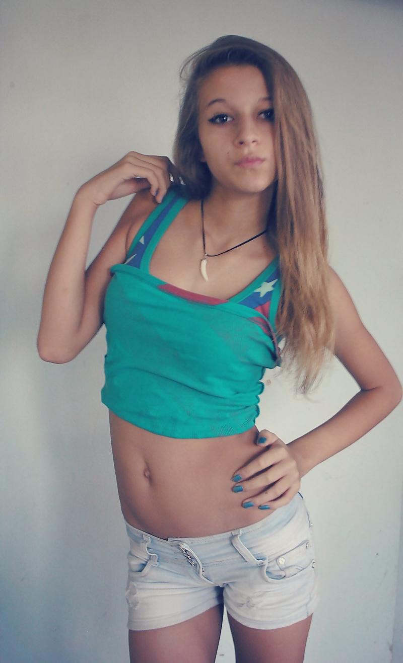 8P My Wanking Favourites: Oliwia