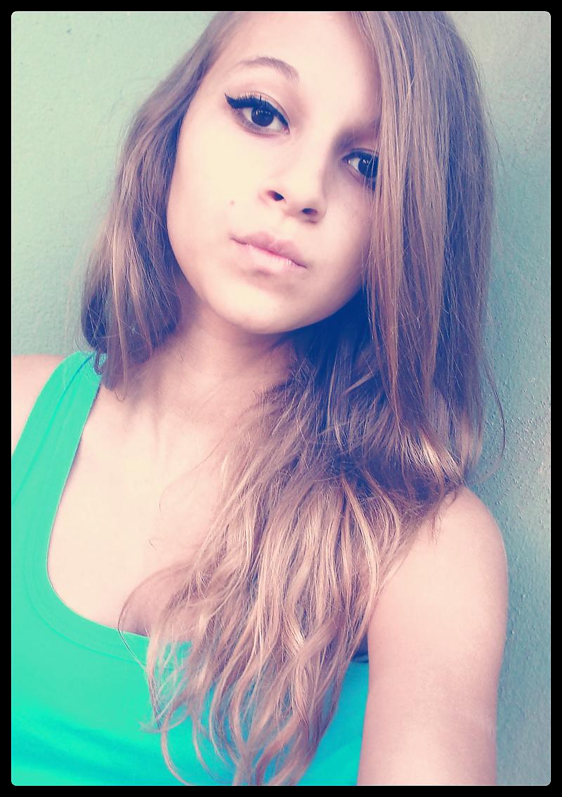 8P My Wanking Favourites: Oliwia
