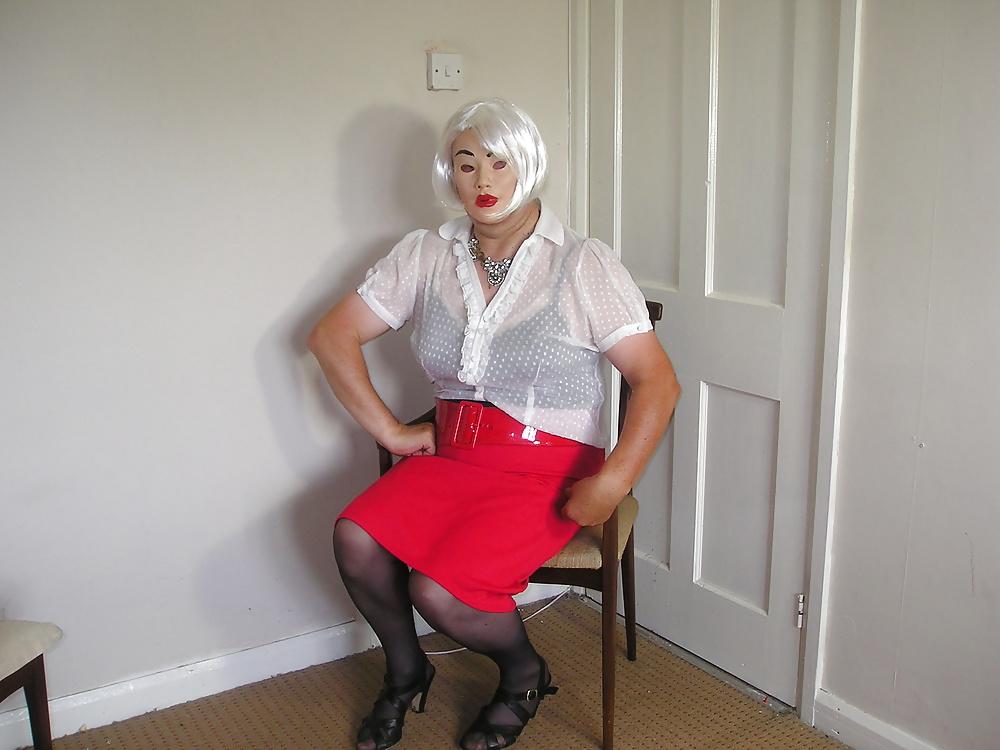 25P Nurse in new red skirt