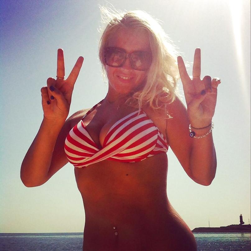 25P Russian girls from social networks 44