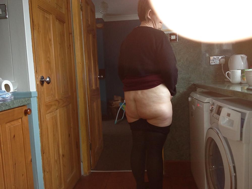 14P Staffordshire Big Saggy Tits