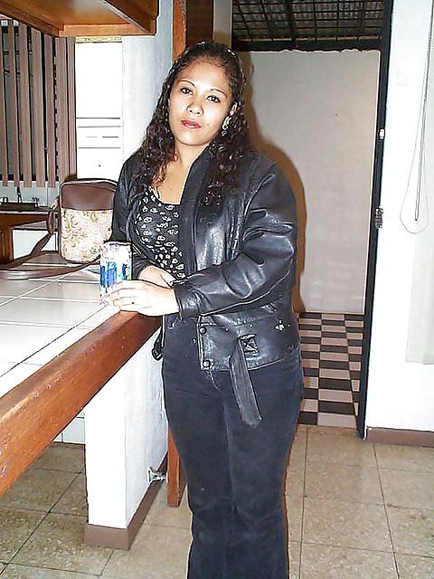 25P Sexy Hot Latina