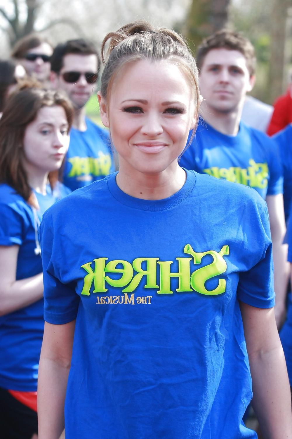 25P New Celeb Wanking