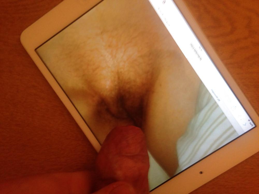 4P Wanking off to Sexywife111
