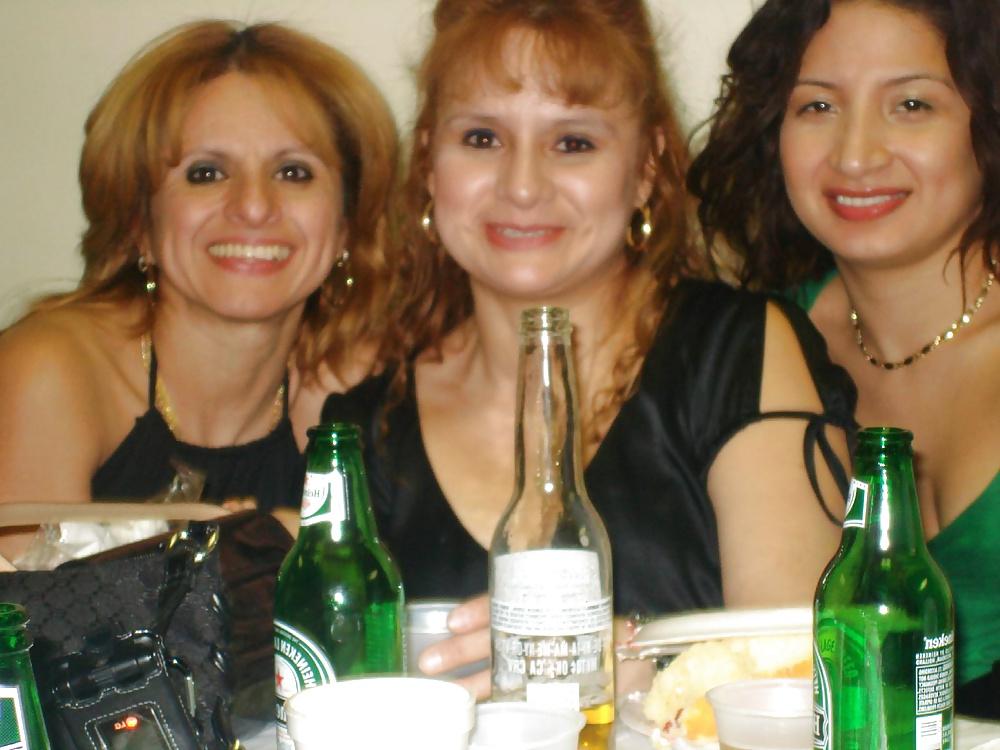8P Latina cum dumpster 12 - Which one would you fuck?