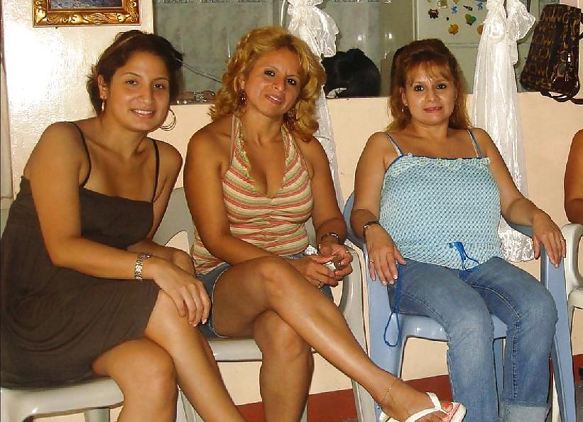 8P Latina cum dumpster 12 - Which one would you fuck?