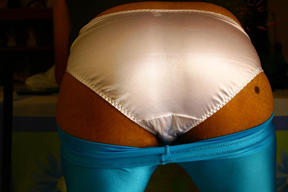 18P My satin fetish