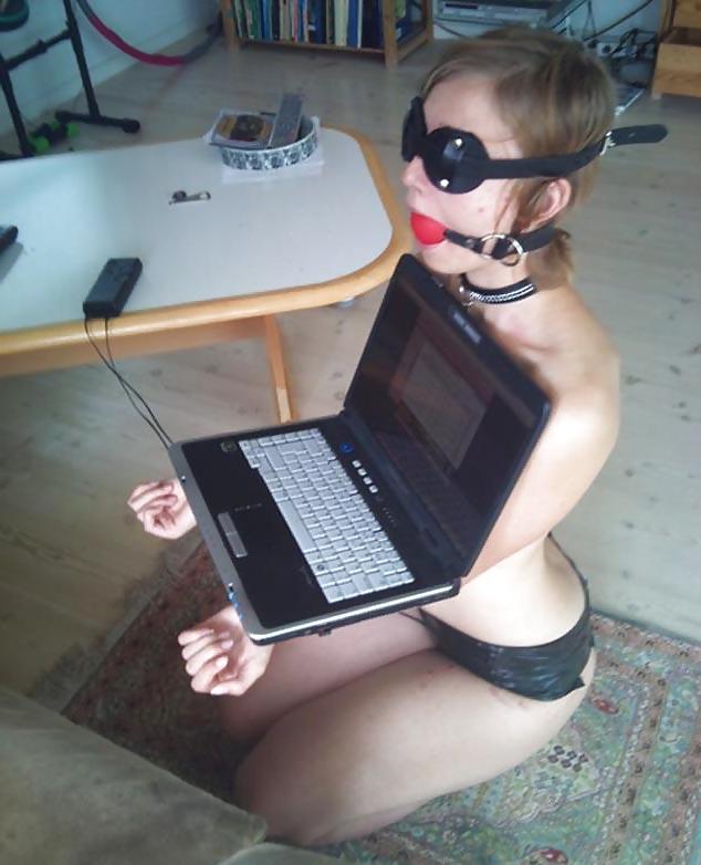 25P Naked Women Used as Human Furniture