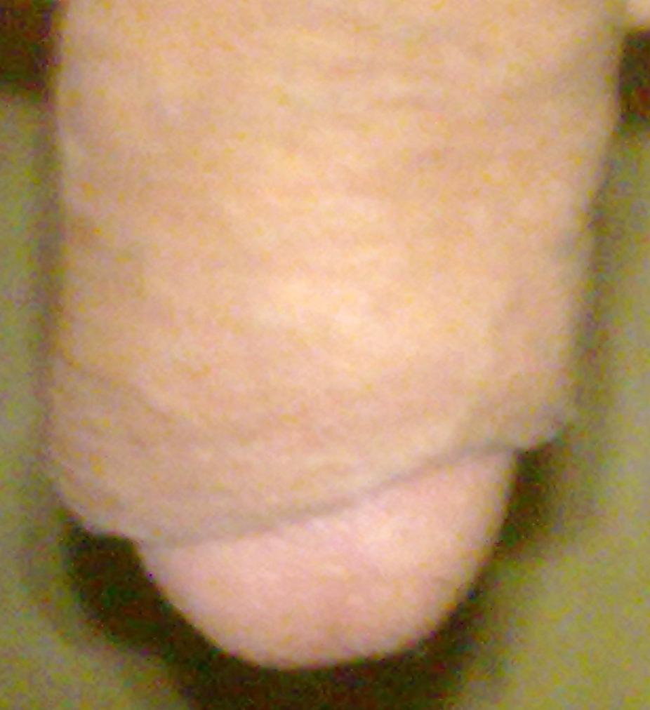 9P NEW PICS OF MY SMAL COCK
