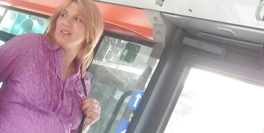 25P Spy old + young in bus, tram and subway romanian