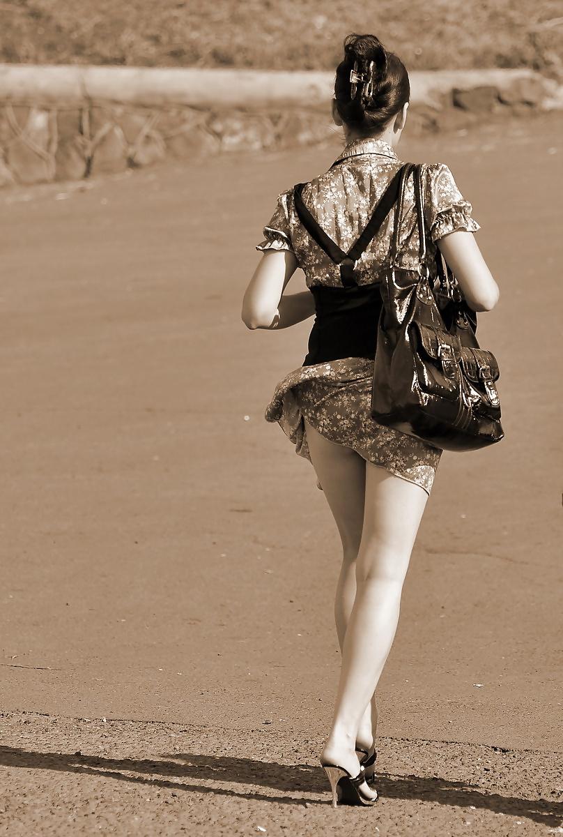 12P UPSKIRT russian babes SPY