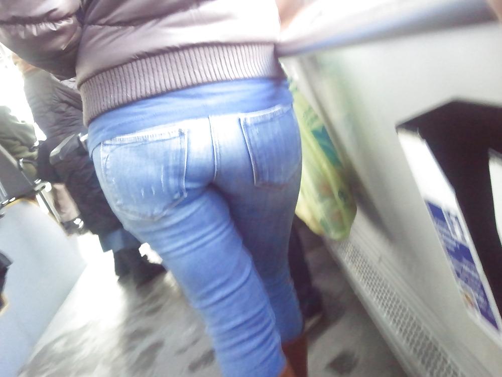 4P Polish sexy ass in bus voyeur