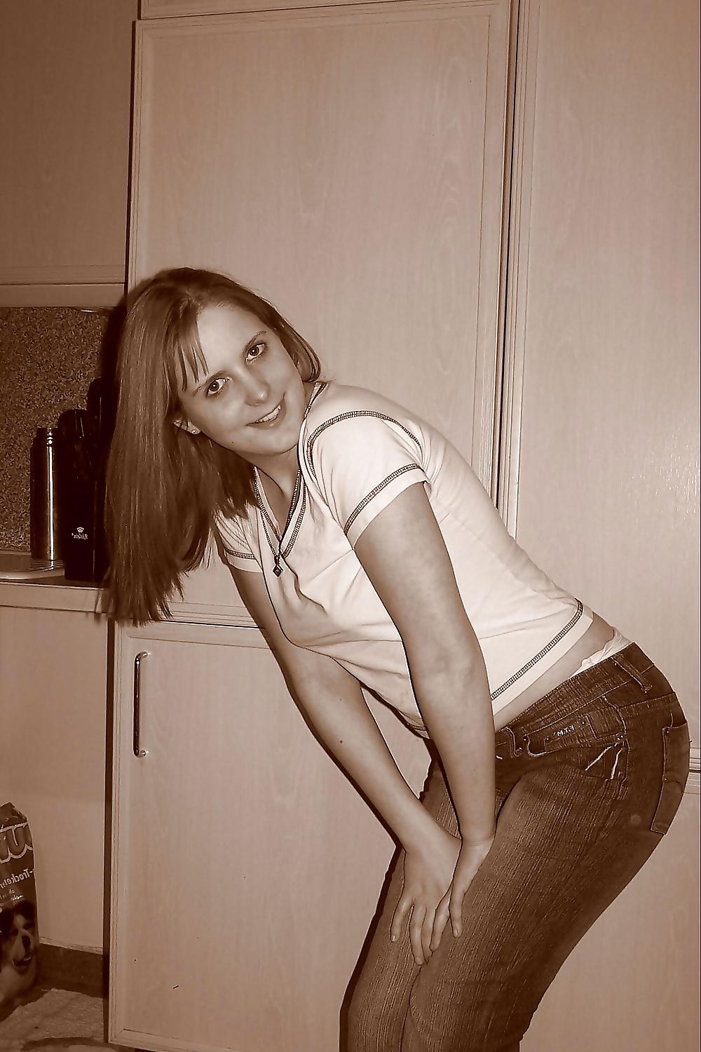 25P German slut : Jessica
