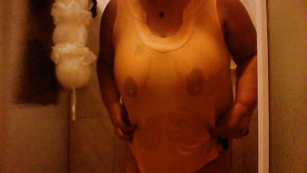 4P Wet T Shirt 