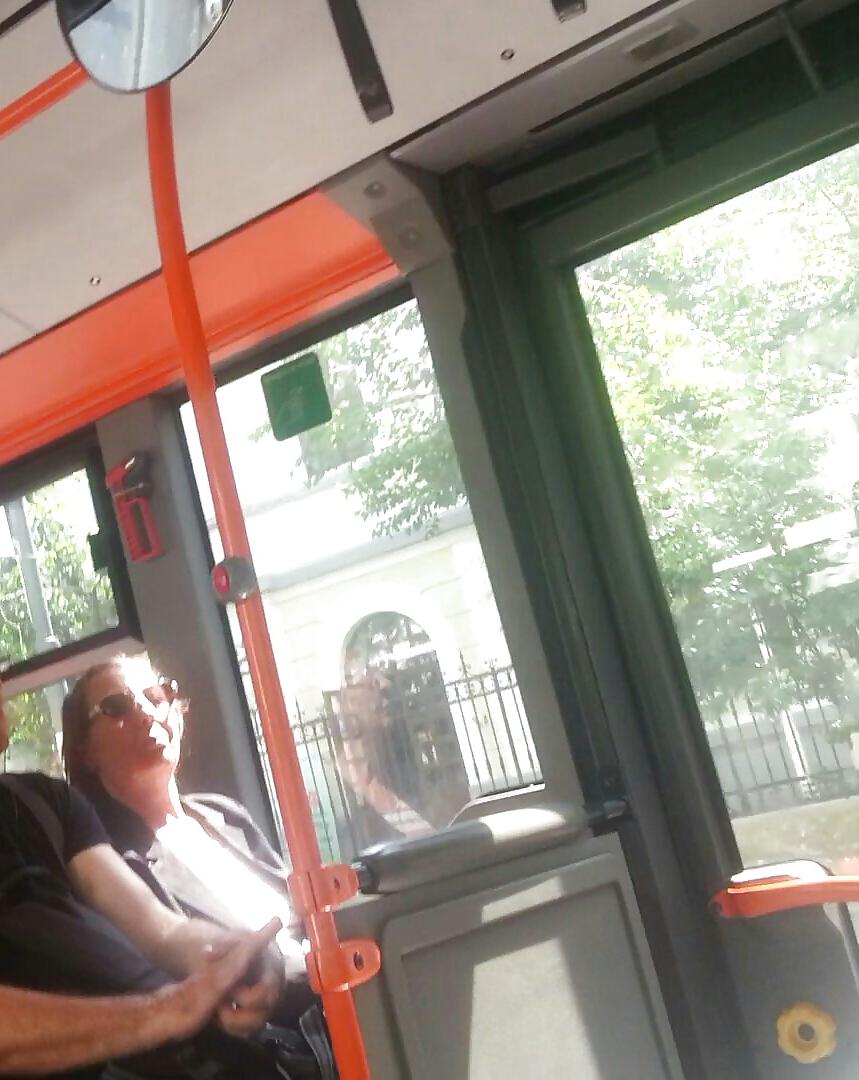 24P Spy old + young in bus romanian