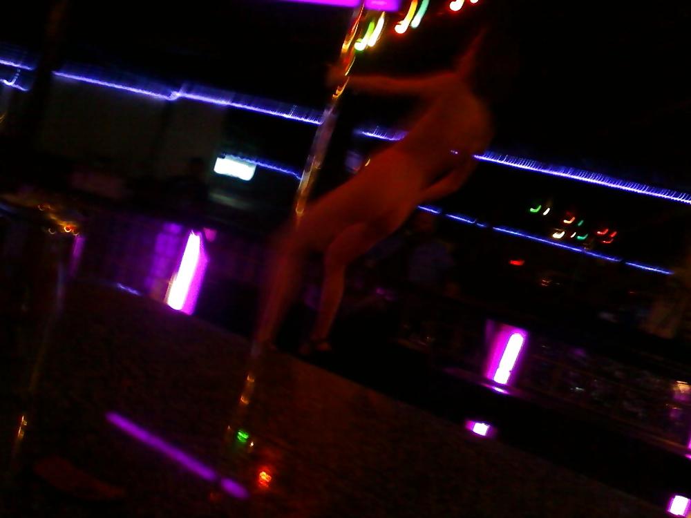 20P Randoms from AFF, Other sites, Upskirts and Strip Club