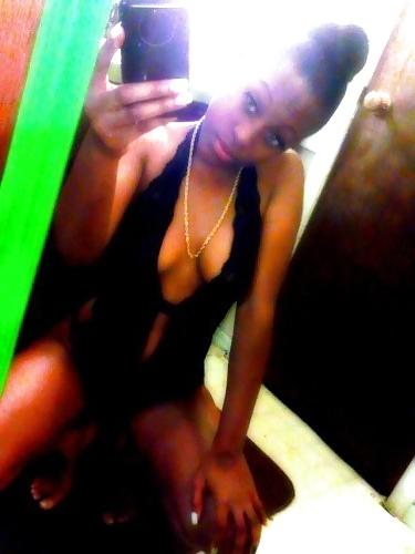 20P Randoms from AFF, Other sites, Upskirts and Strip Club