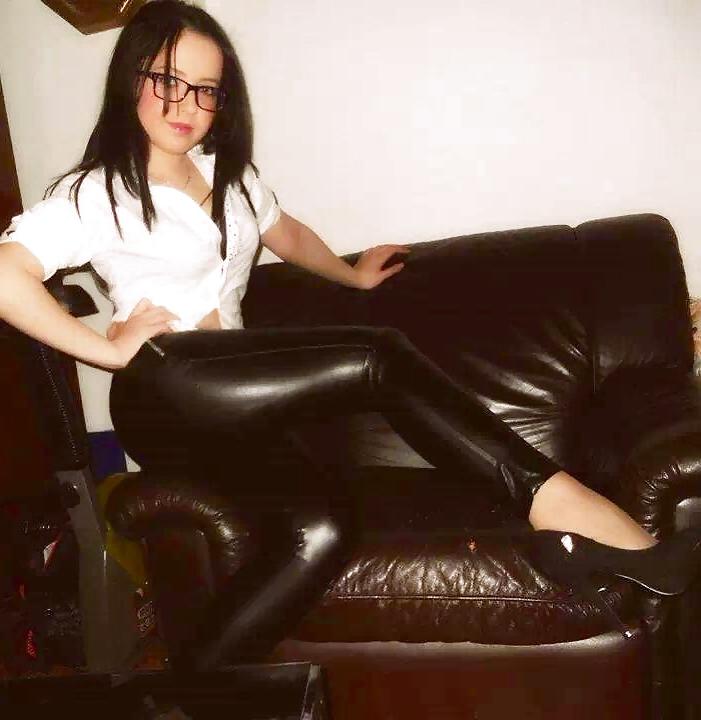 25P Sexy Women In Latex #17