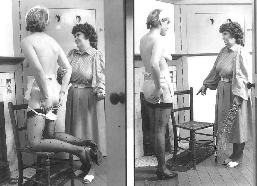25P Vintage ladies wearing white panties.2
