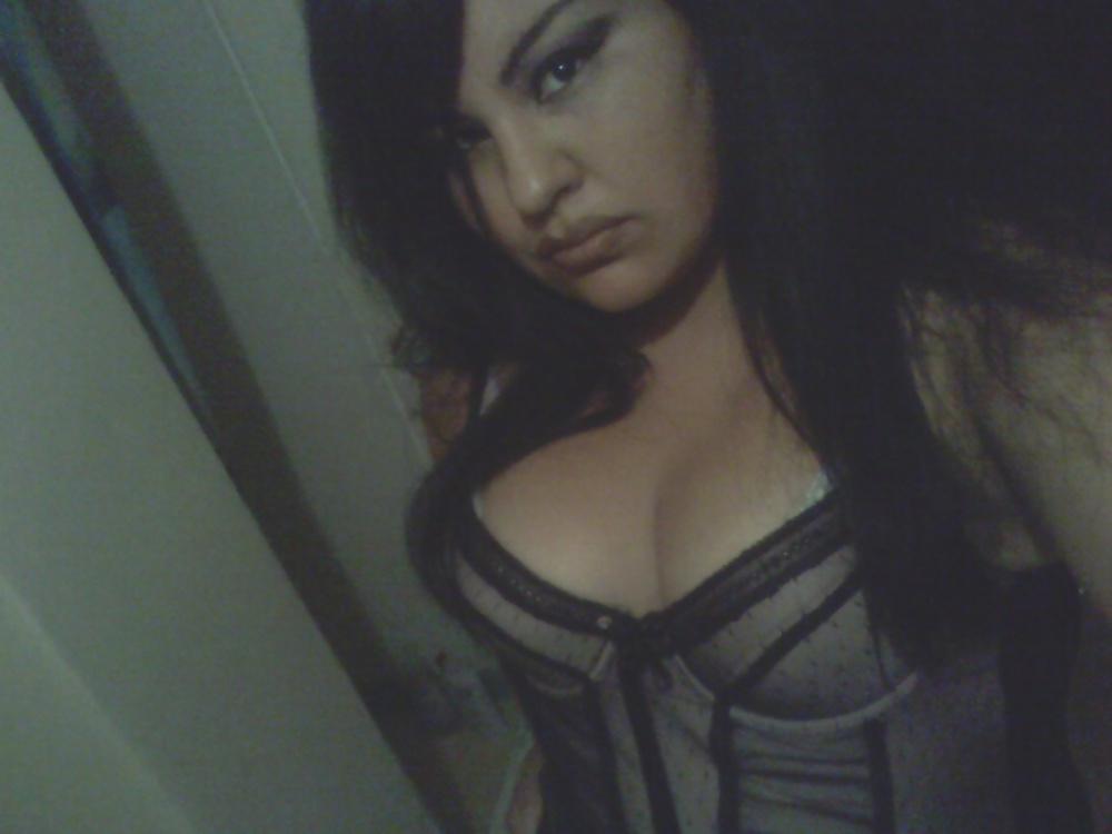 25P Sexy Real Life Latina