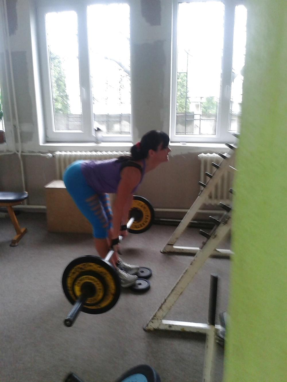 19P Nice asses at gym