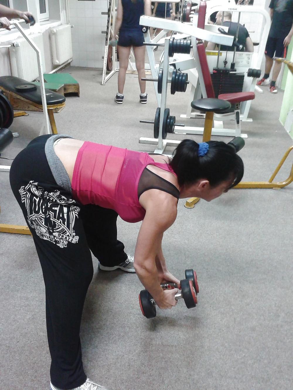 19P Nice asses at gym