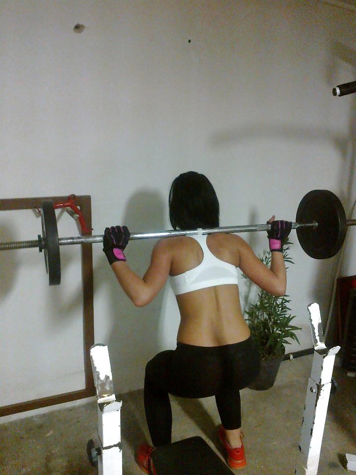 19P Nice asses at gym