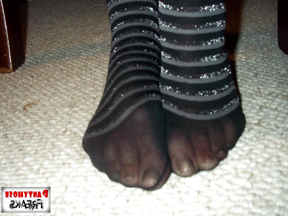 25P Nun in Pantyhose