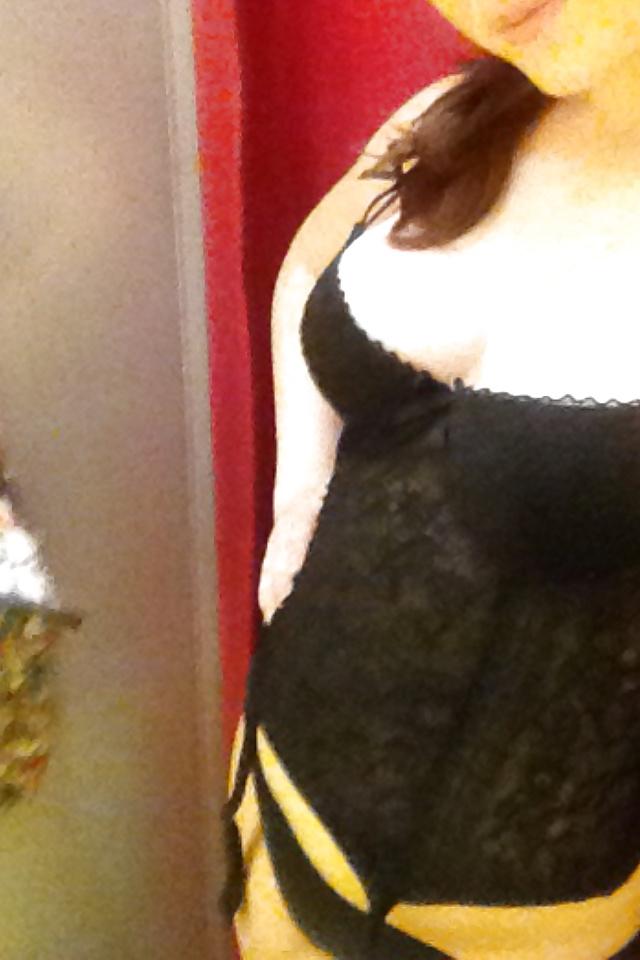 18P Webcam girl