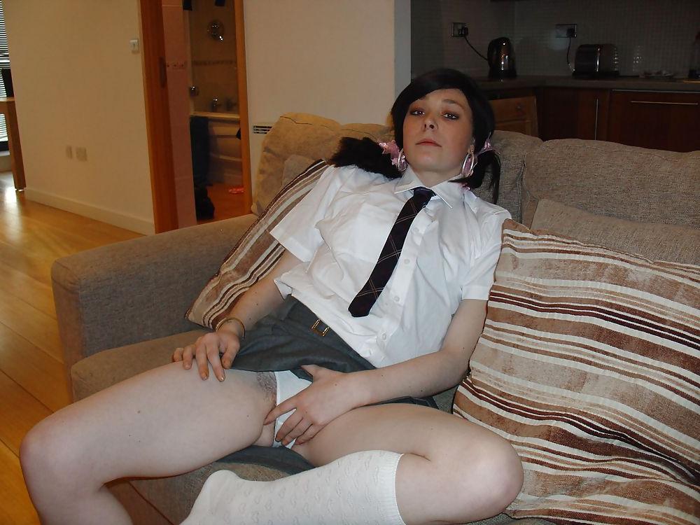 25P Slut ex dressed as school girl