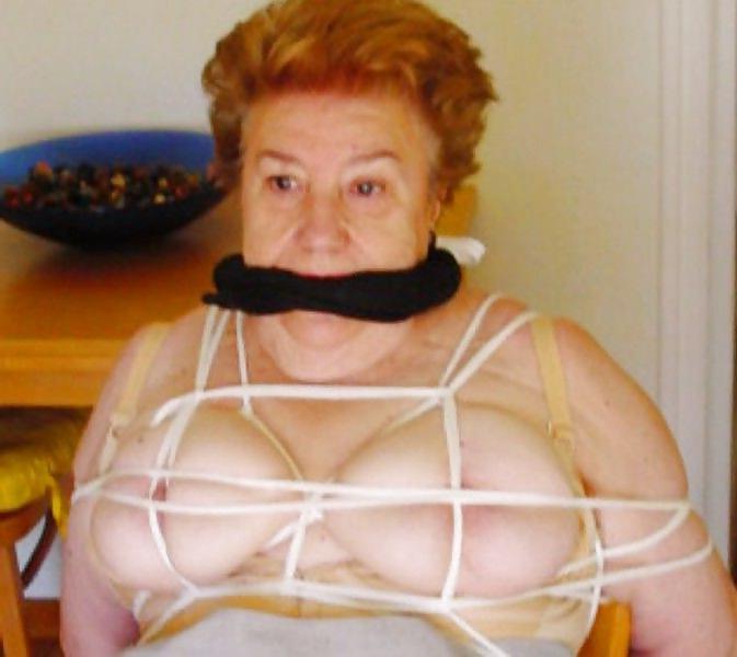10P Granny soft BDSM