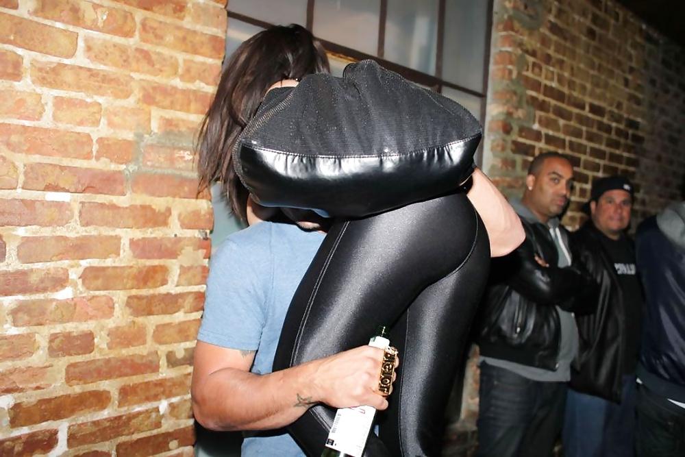 25P Wet-Look Spandex & Latex Leggings #9