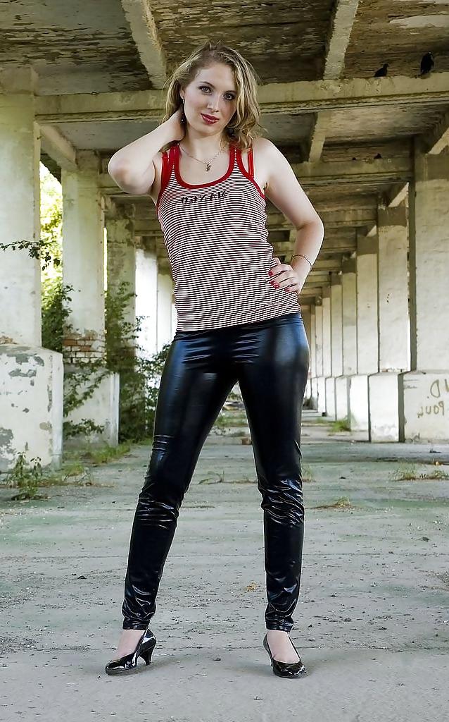 25P Wet-Look Spandex & Latex Leggings #3