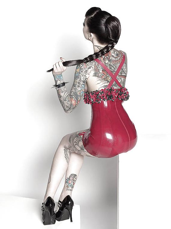25P Gorrgeous Latex Dollies